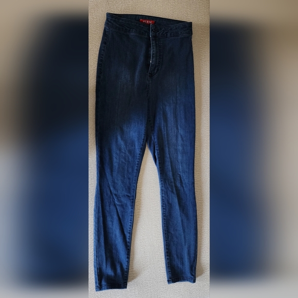 Guess jeans - Picture 6 of 7